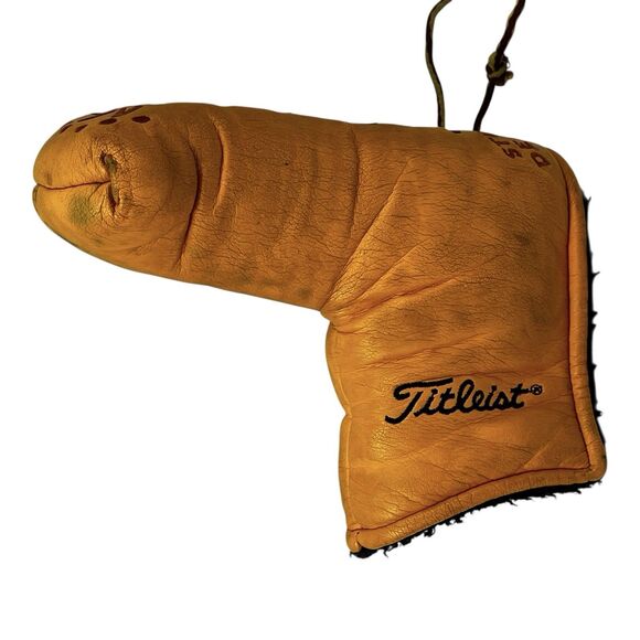 Scotty Cameron Putter Cover Studio Design Titleist w/ Divot Tool Golf Headcover - Picture 3 of 10